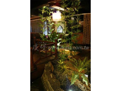 【 古月新城複合餐館 】