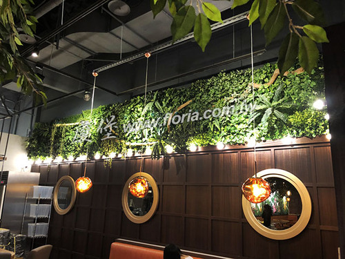 【 右手餐廳-南港中信店 】