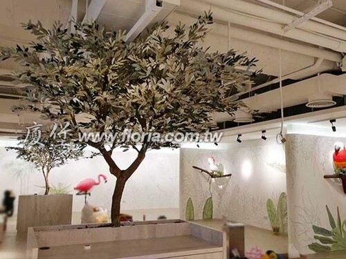 【 紅舍泰式料理 桃園遠百店 】